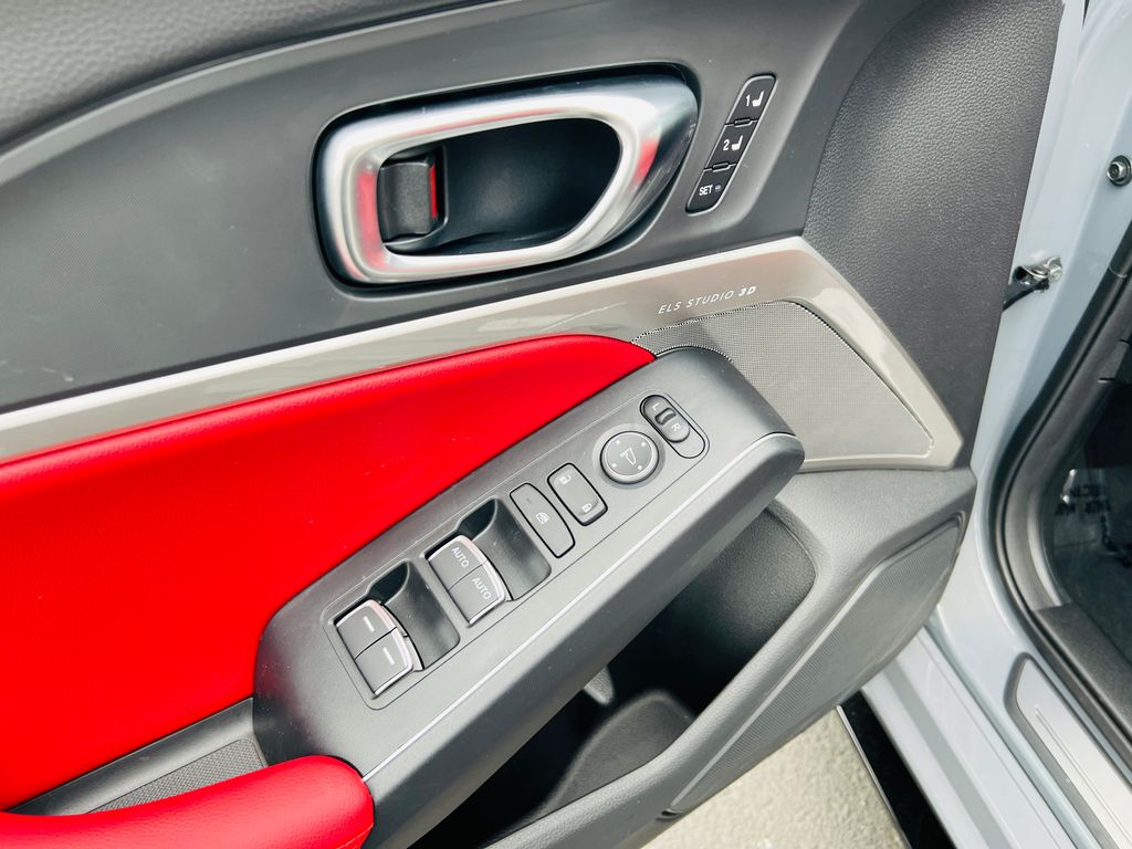 Thumbnail: 2026 Acura Integra - 13