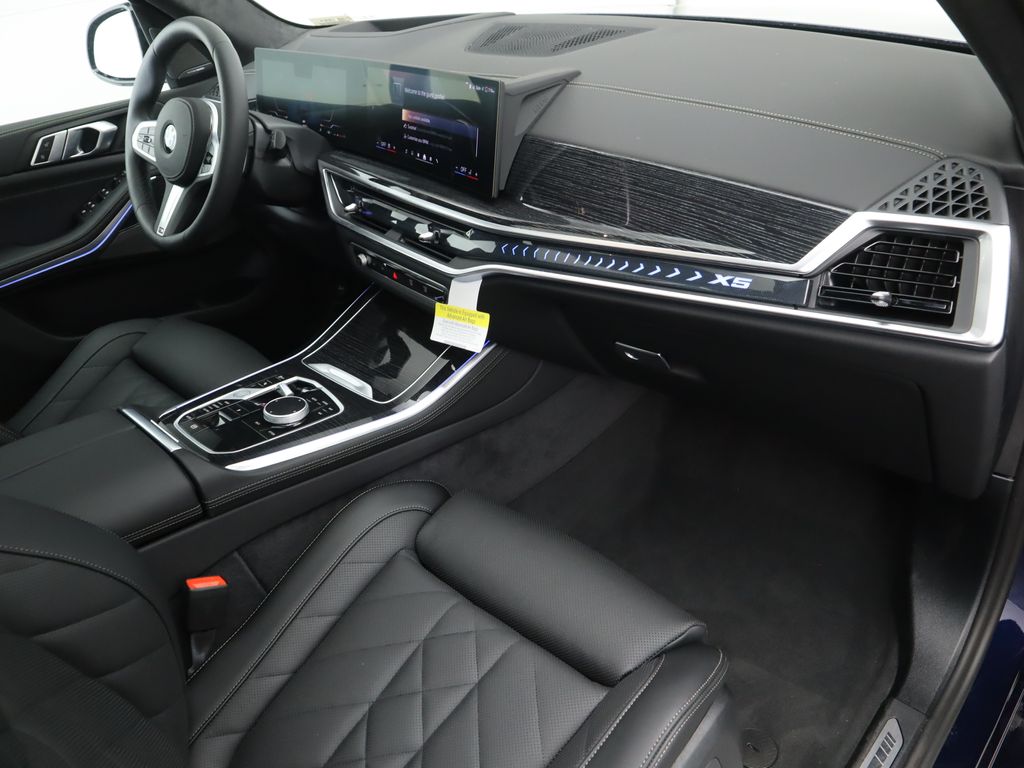 Thumbnail: 2026 BMW X5 - 18