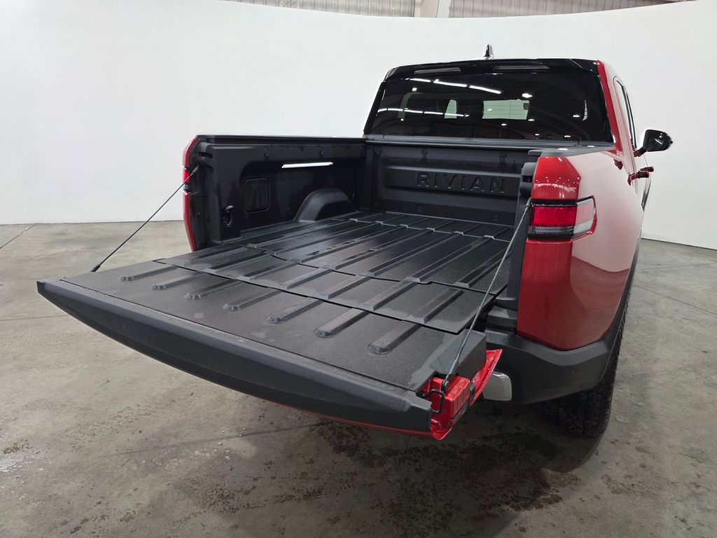2025 Rivian R1T Adventure Dual Motor Standard Pack