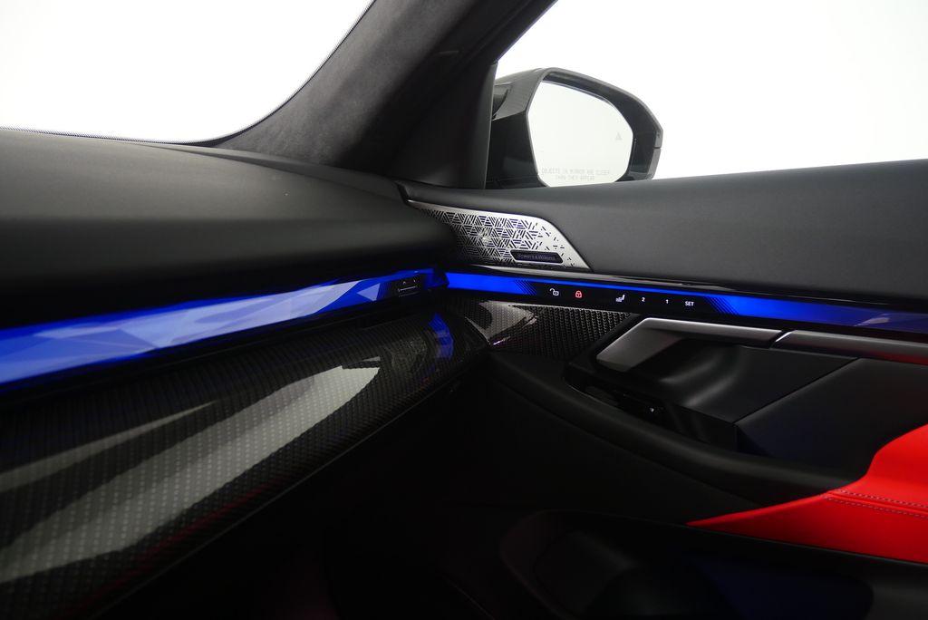 Thumbnail: 2026 BMW M5 - 27