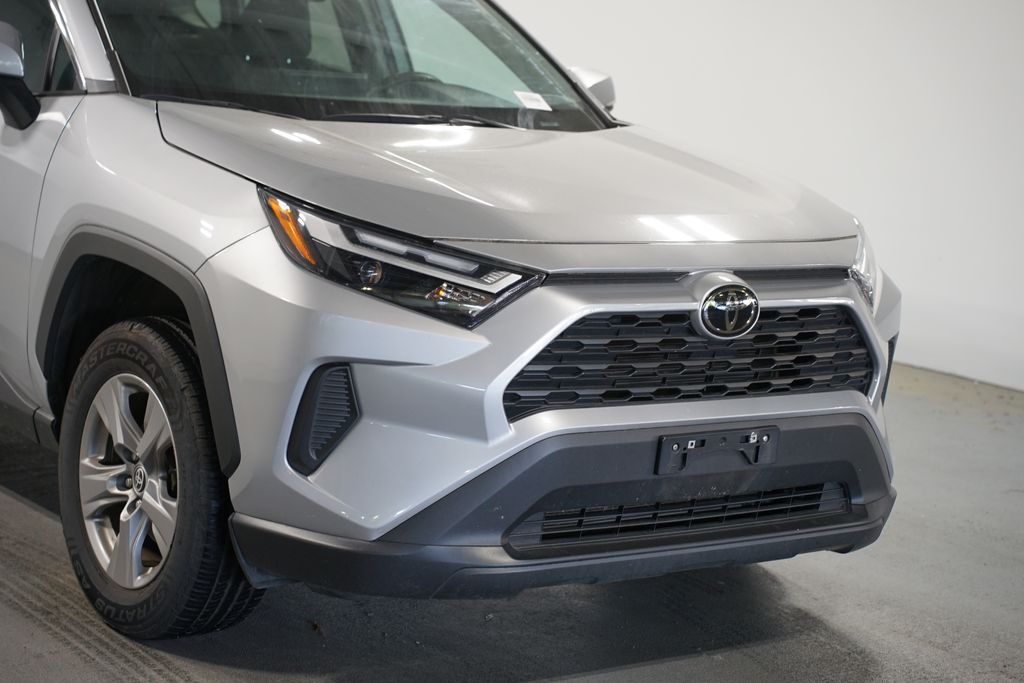 Thumbnail: 2024 Toyota RAV4 - 4