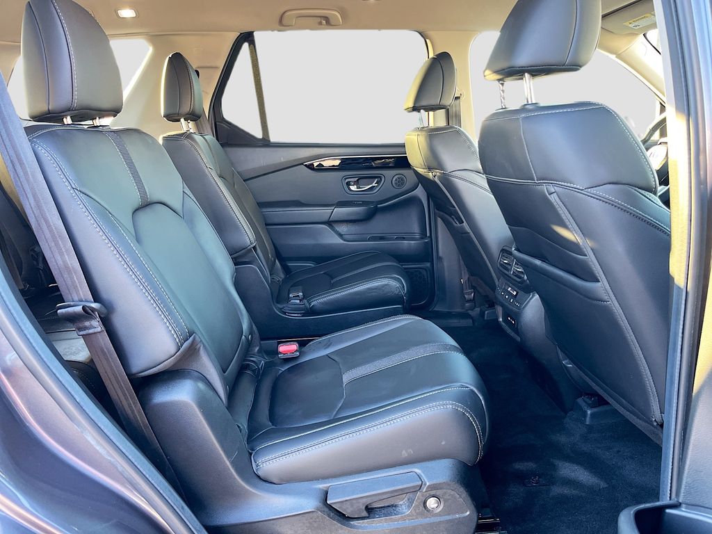 2025 Honda Pilot EX-L Gray at AutoSavvy Houston Northwest