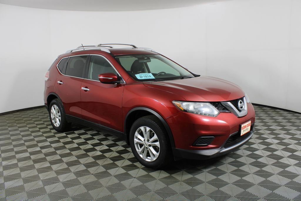 Used 2014 Nissan Rogue for sale in 