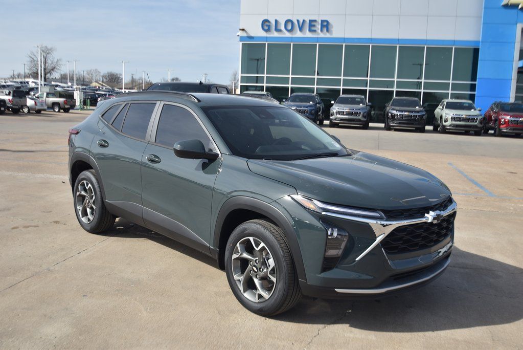 2026 Chevrolet Trax LT FWD