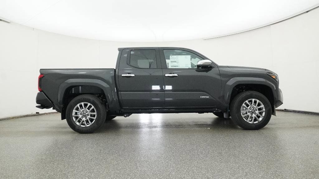 2025 Toyota Tacoma Limited 30