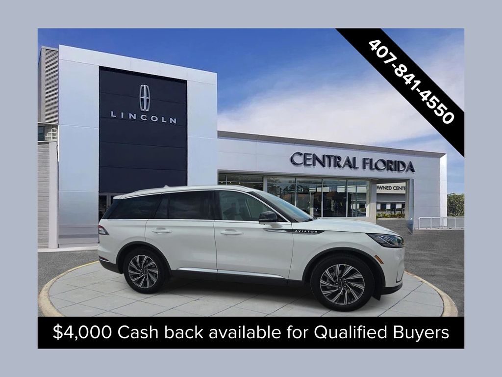 White Metallic 2026 Lincoln Aviator SUV / Crossover Rear-Wheel Drive Automatic