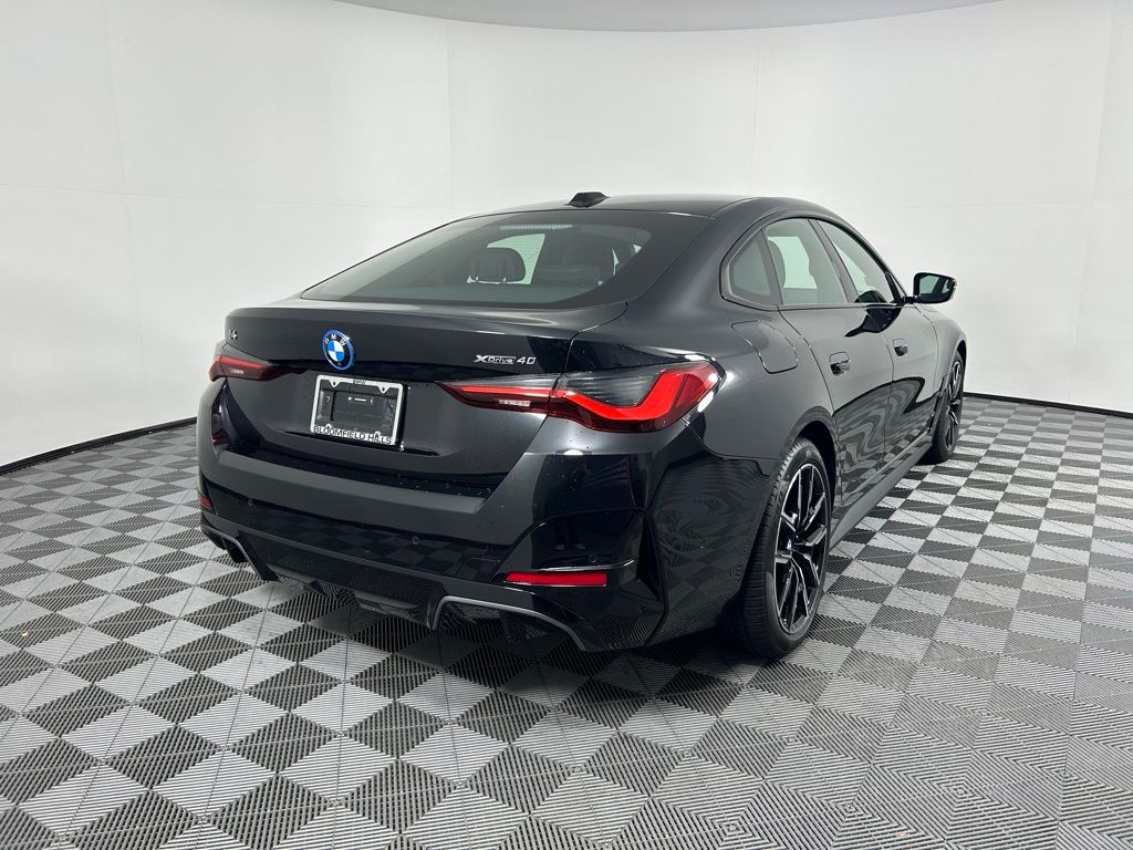 Thumbnail: 2025 BMW i4 - 5