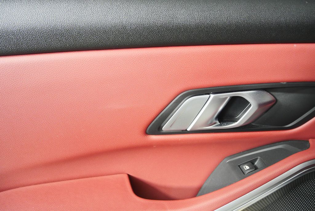 Thumbnail: 2022 BMW 3 Series - 13