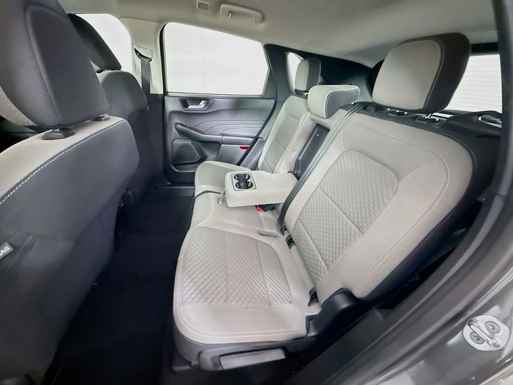 Thumbnail: 2021 Ford Escape - 23
