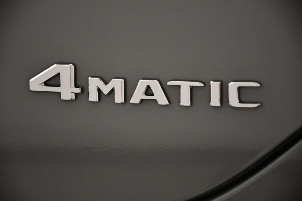 Thumbnail: 2026 Mercedes-Benz GLE - 10