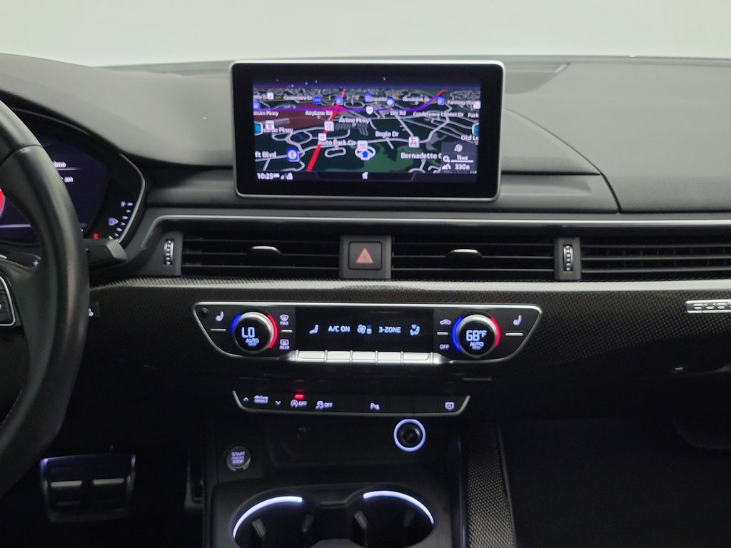 Thumbnail: 2019 Audi S4 - 17