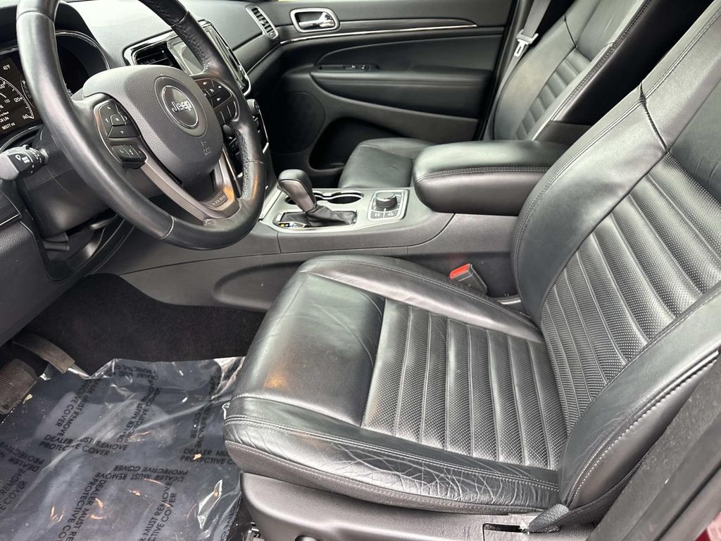 Thumbnail: 2019 Jeep Grand Cherokee - 28