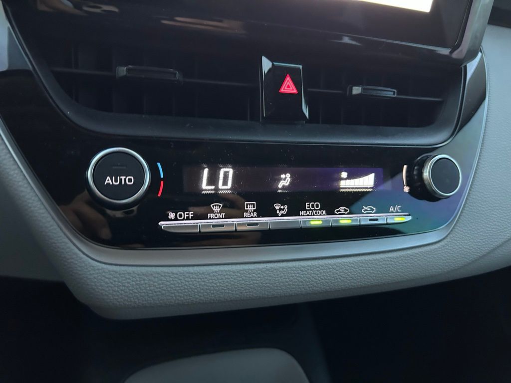 Thumbnail: 2024 Toyota Corolla - 25