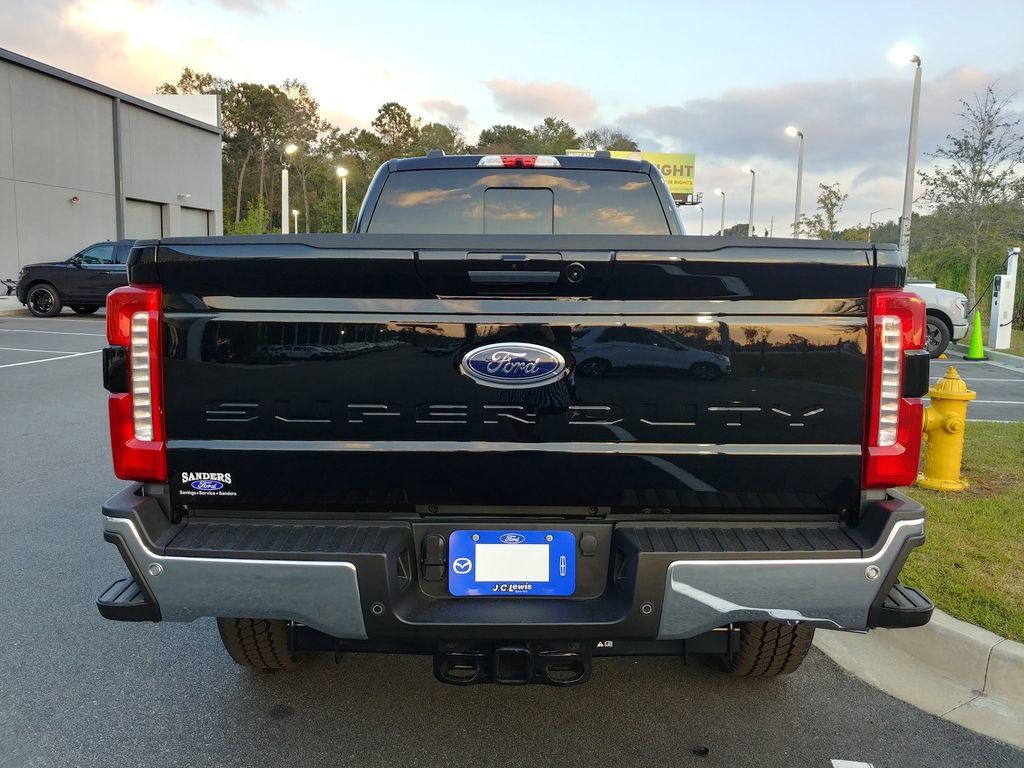 2024 Ford F-350 Super Duty Lariat