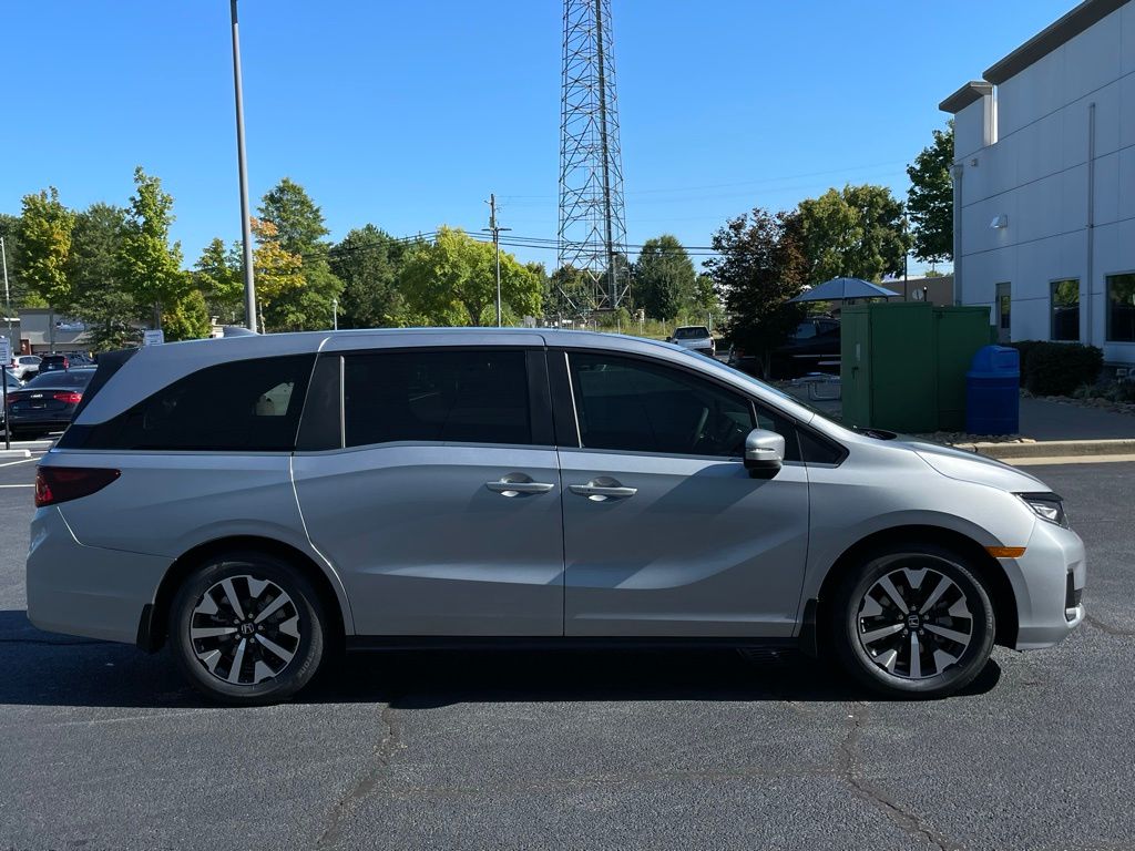 Thumbnail: 2026 Honda Odyssey - 6