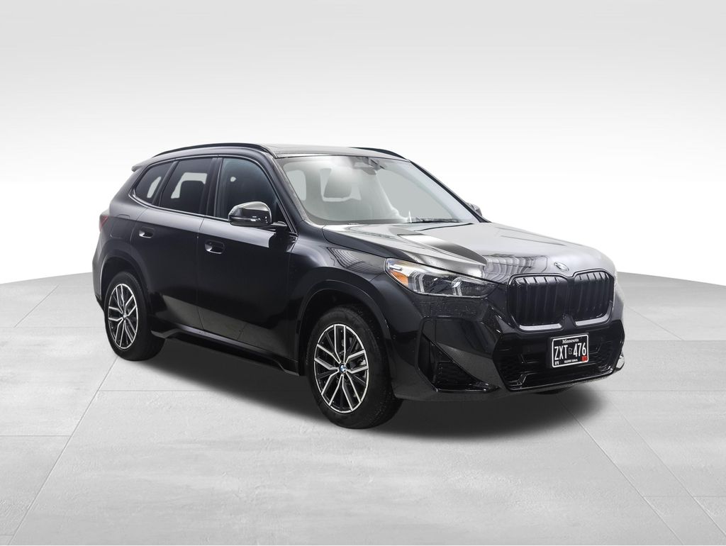 Thumbnail: 2023 BMW X1 - 7