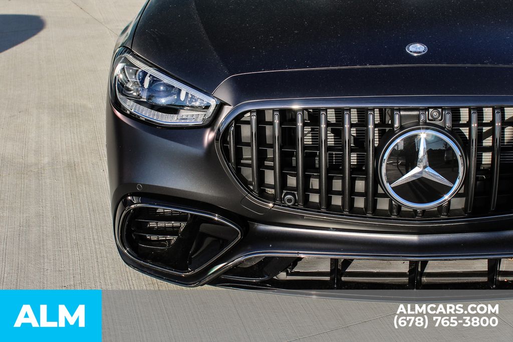 Used 2025 Gray Mercedes-Benz S 63 E AMG® image 10
