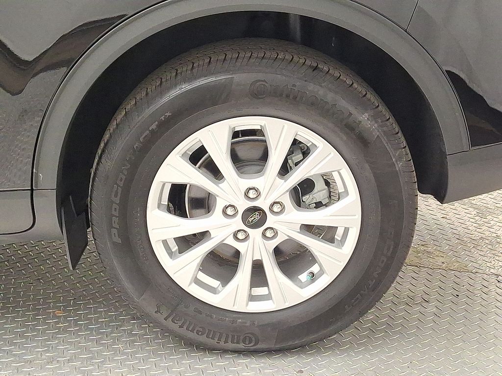 Thumbnail: 2024 Ford Escape - 7