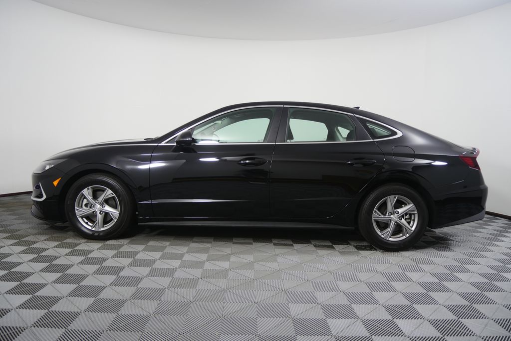 Thumbnail: 2023 Hyundai Sonata - 6