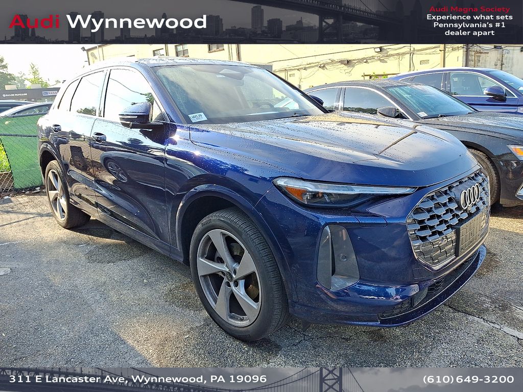 Blue Metallic 2025 Audi Q5 SUV / Crossover All-Wheel Drive 7-Speed Automatic