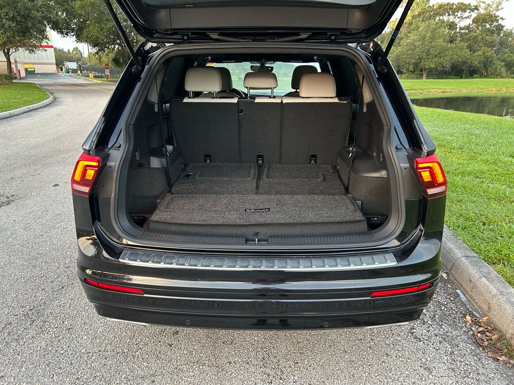 Thumbnail: 2020 Volkswagen Tiguan - 10