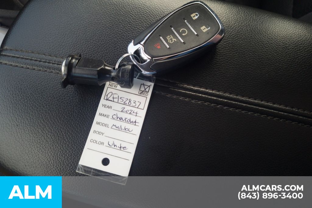 Used 2024 White Chevrolet LT image 16