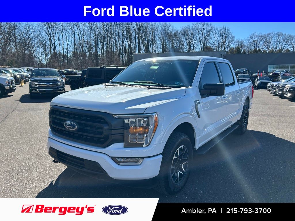 Oxford White 2023 Ford F-150 XLT SuperCrew 4WD Pickup Truck Four-Wheel Drive 10-Speed Automatic