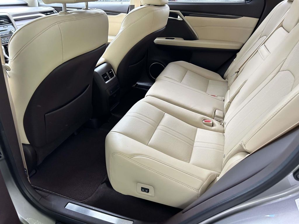 Used 2017 Silver Lexus 350 image 9