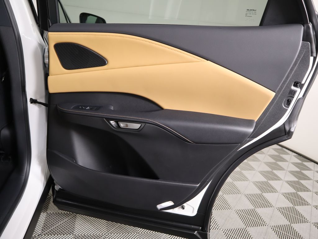 Thumbnail: 2025 Lexus RX - 27