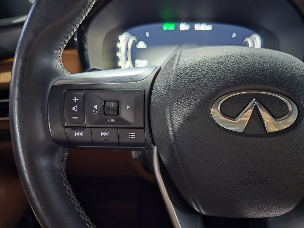 Thumbnail: 2023 INFINITI QX60 - 16