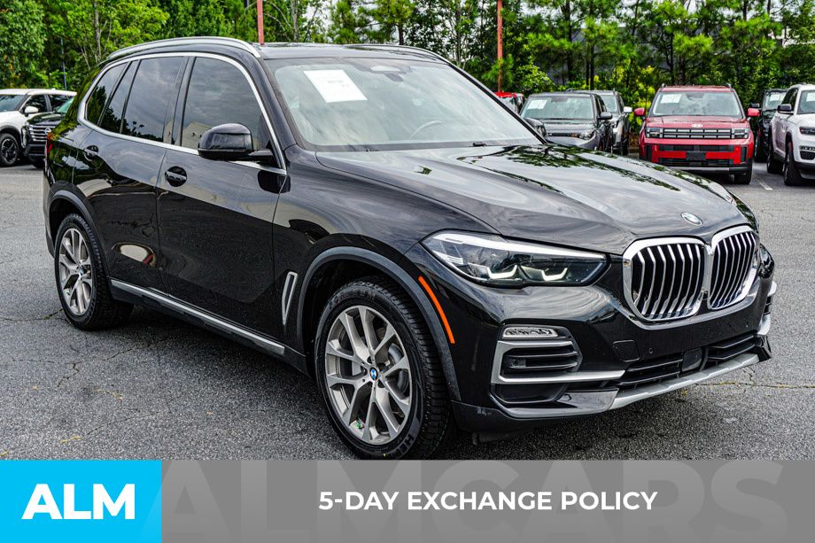 Used 2021 Black BMW sDrive40i image 3