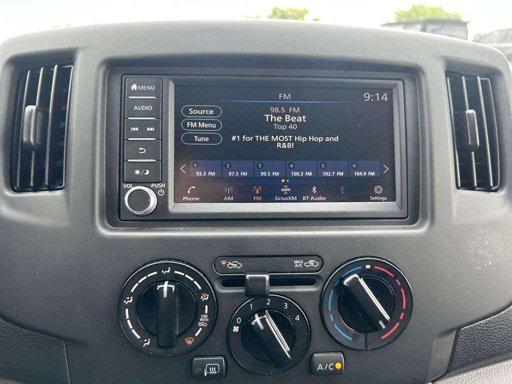 Used Car 2020 Nissan Nv200  Sv For Sale Under $20,000 In Floresville, Texas