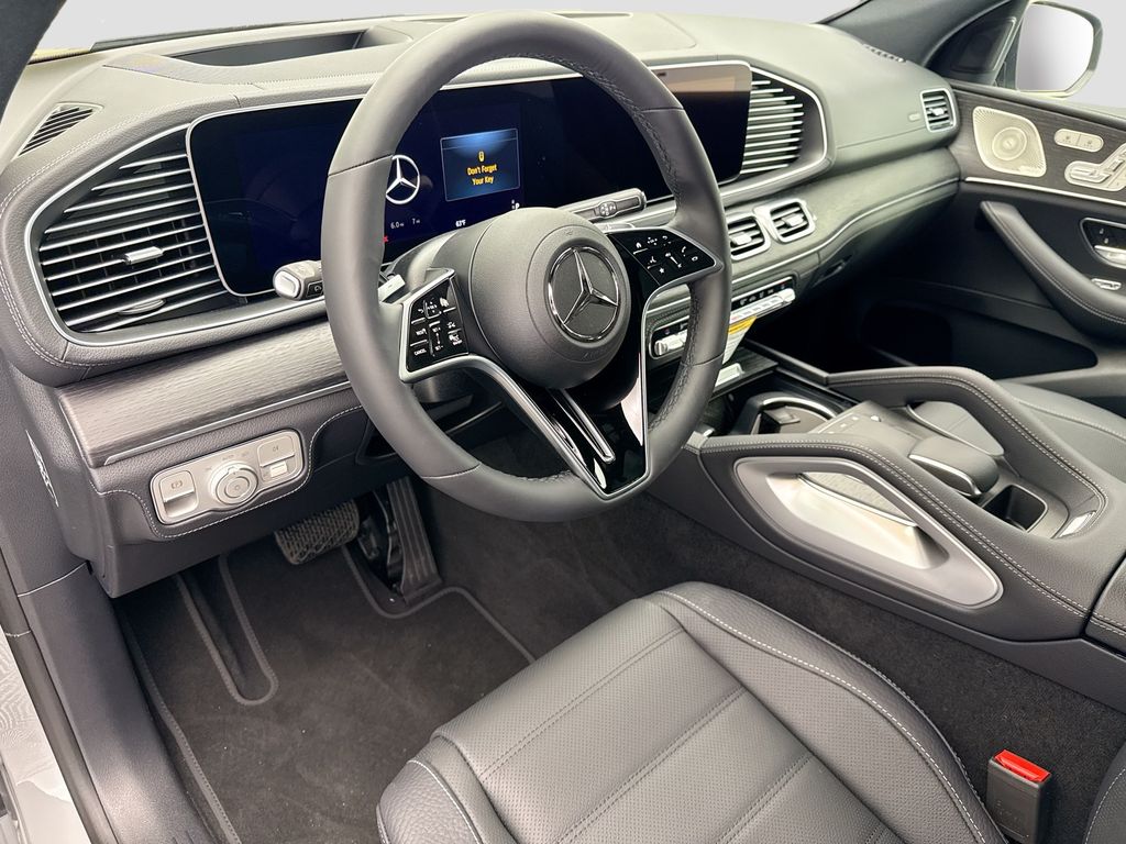 Thumbnail: 2026 Mercedes-Benz GLE - 9