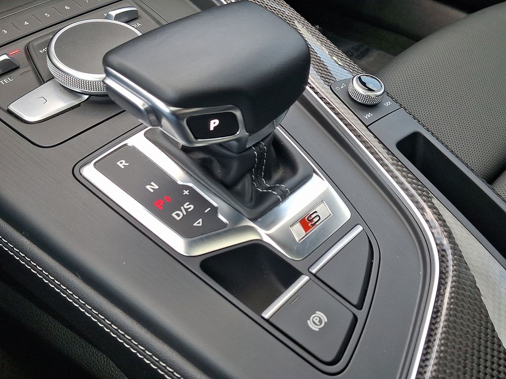 Thumbnail: 2018 Audi S4 - 15