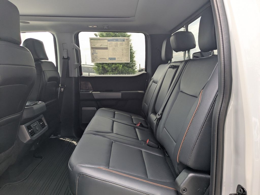 2026 Ford F-350 Super Duty LARIAT