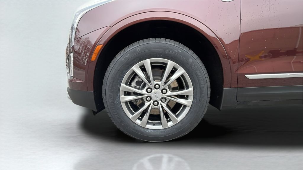 used 2023 Cadillac XT5 car, priced at $30,500
