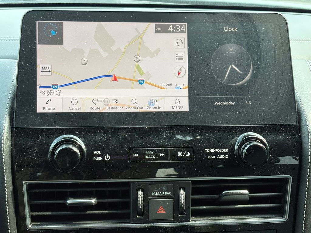 2022 INFINITI QX80 LUXE Black at AutoSavvy Houston Northwest