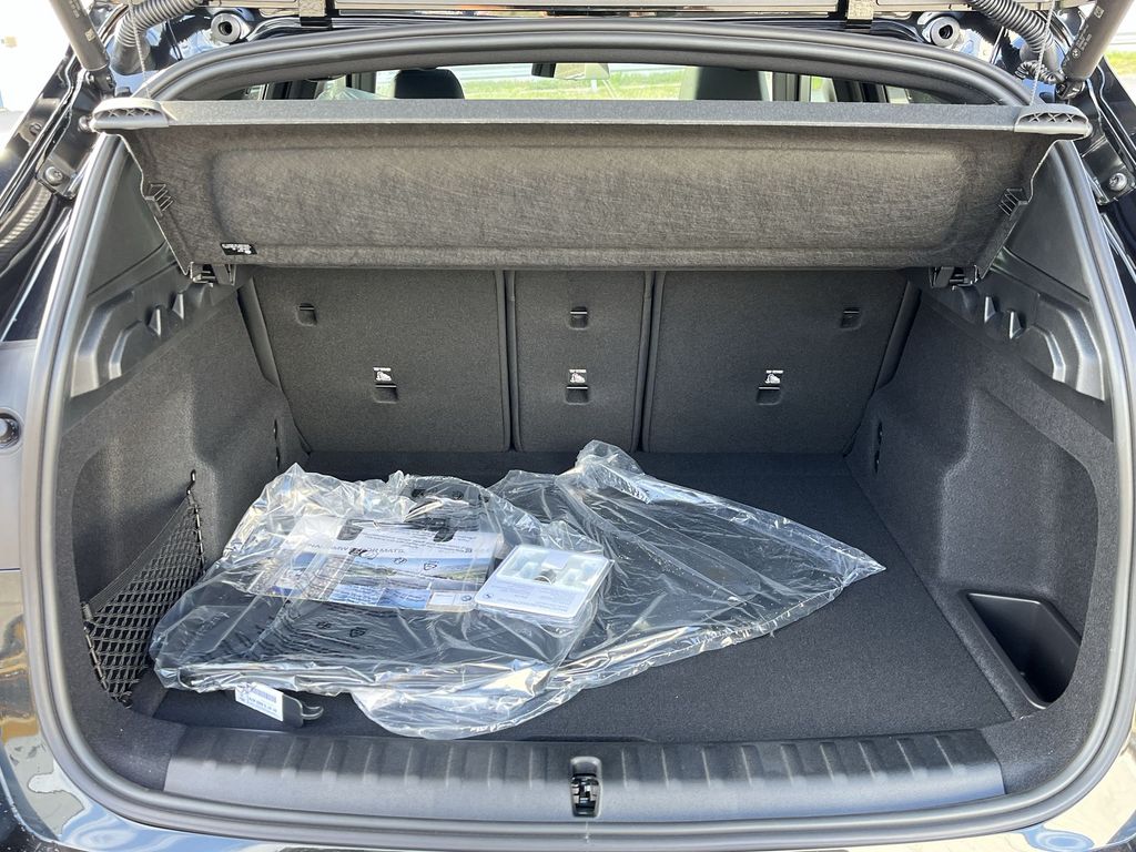 Thumbnail: 2026 BMW X1 - 24