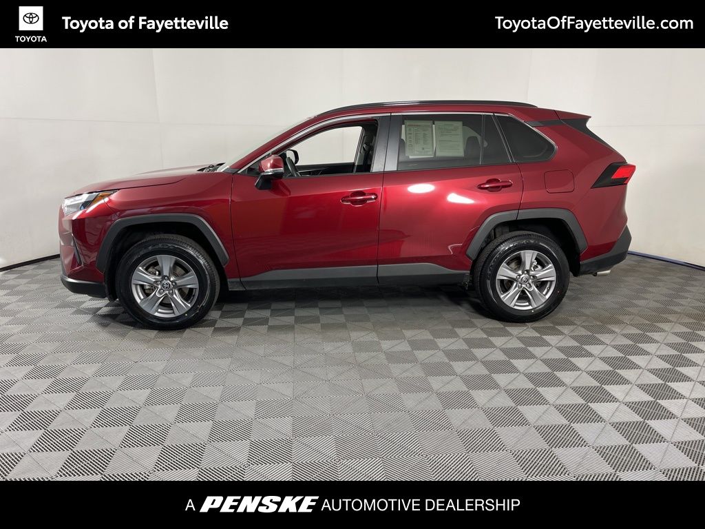 2023 Toyota RAV4 XLE 2