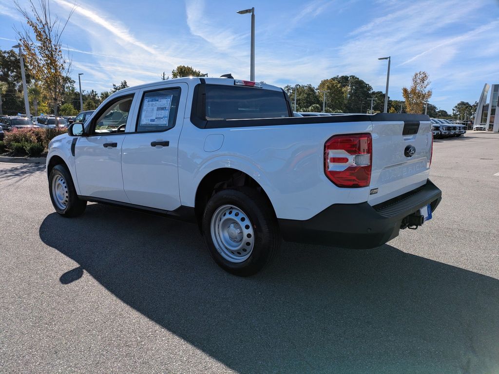 2025 Ford Maverick XL