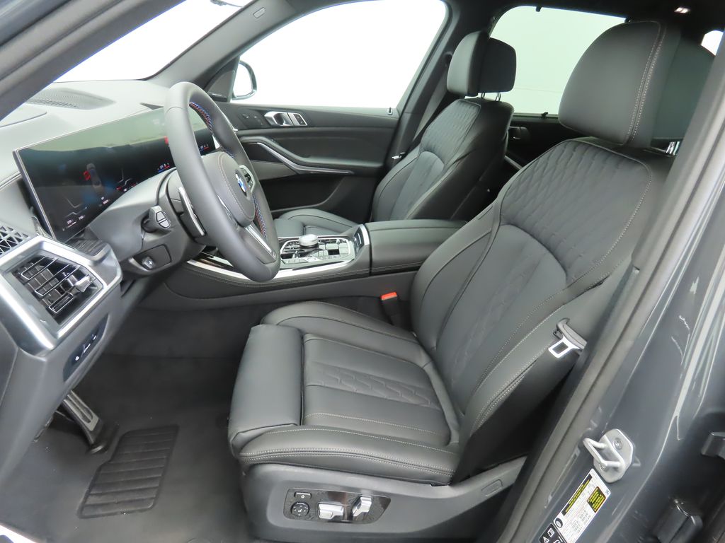 Thumbnail: 2026 BMW X5 - 19