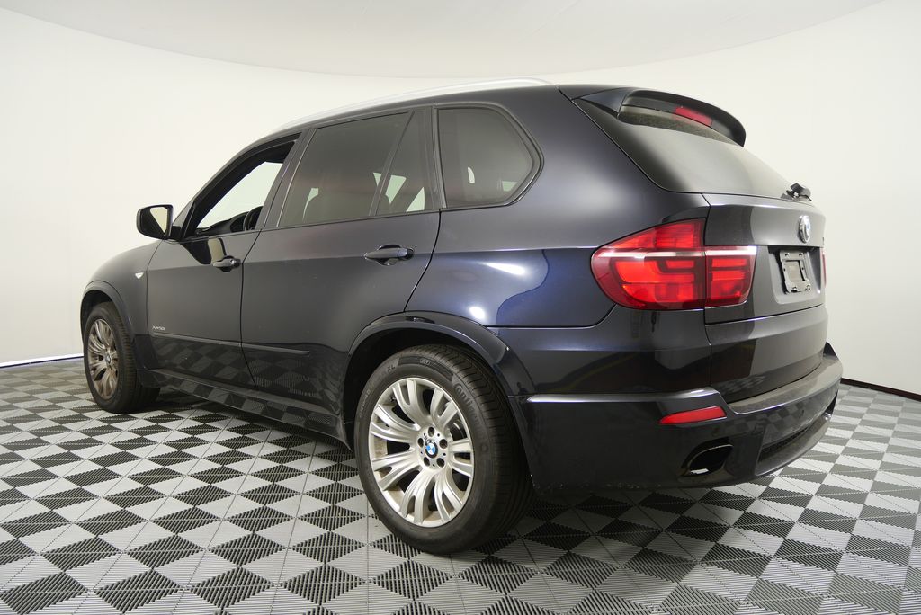 Thumbnail: 2013 BMW X5 - 4