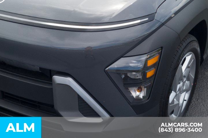 Used 2026 Gray Pearl Hyundai SE image 11