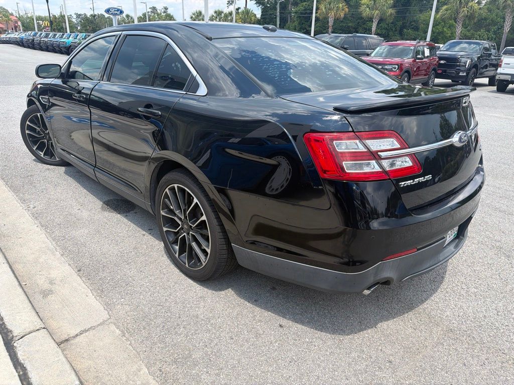 2017 Ford Taurus SHO