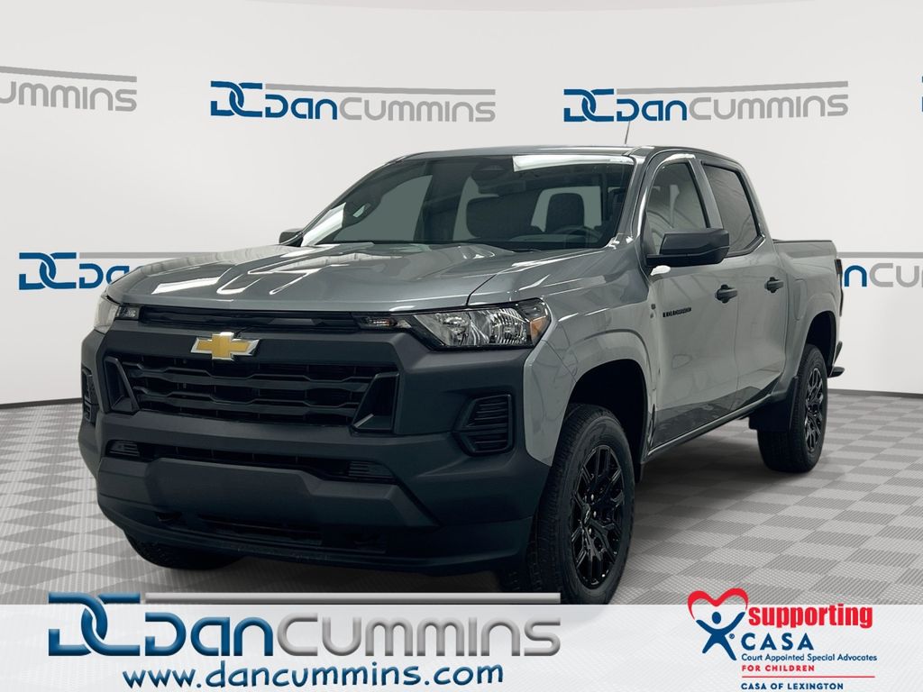 Sterling Gray Metallic 2026 Chevrolet Colorado Pickup Truck Four-Wheel Drive 8-Speed Automatic
