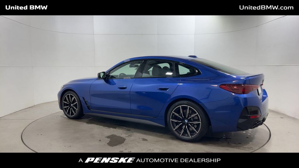 Thumbnail: 2025 BMW 4 Series - 6