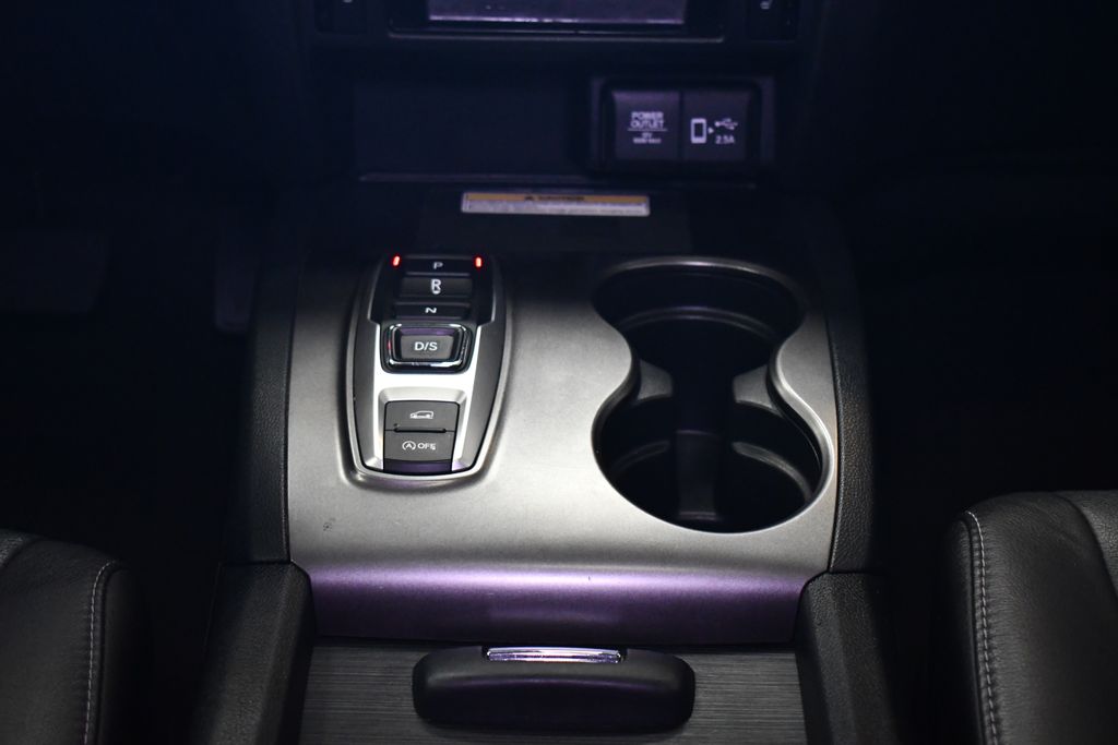 Thumbnail: 2022 Honda Pilot - 20