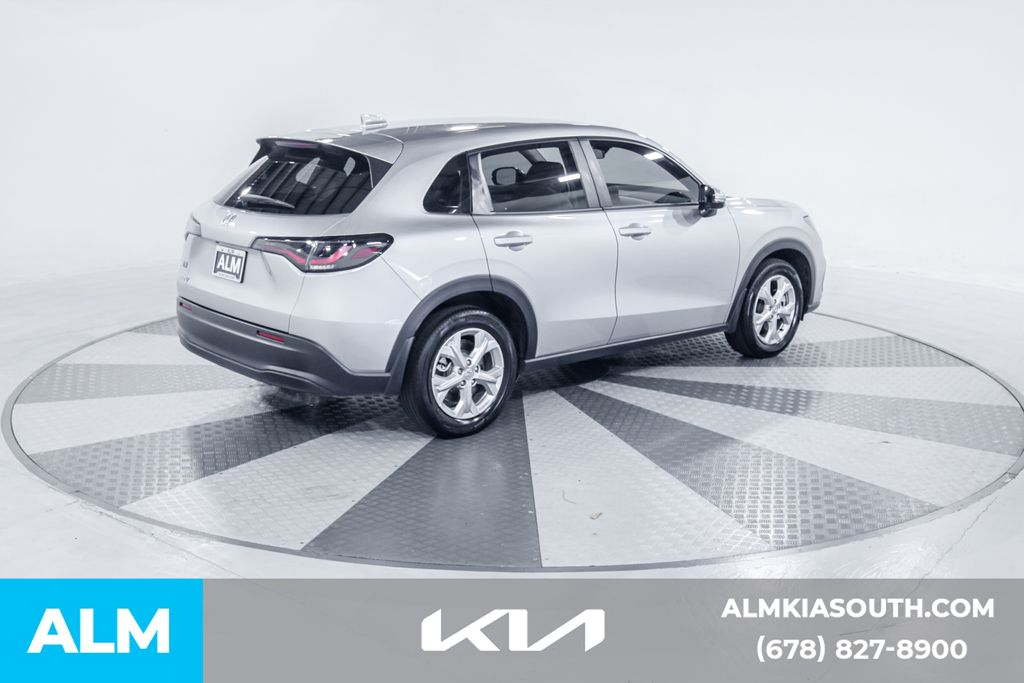 2024 Honda HR-V LX photo 10