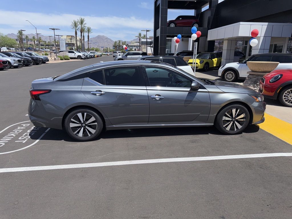 2019 Nissan Altima SL 3