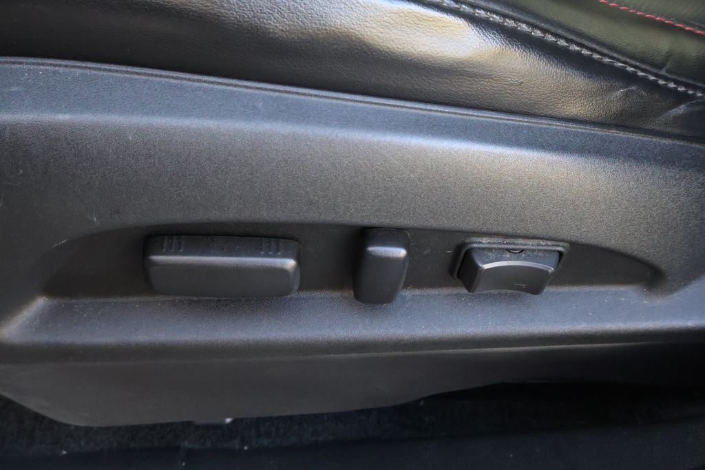 Thumbnail: 2016 Chevrolet Equinox - 31